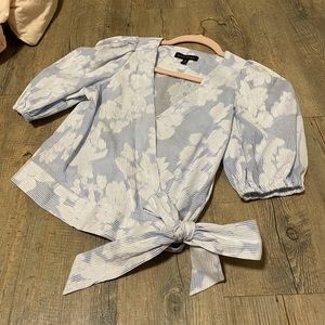 Banana Republic Linen Puff Sleeve Top